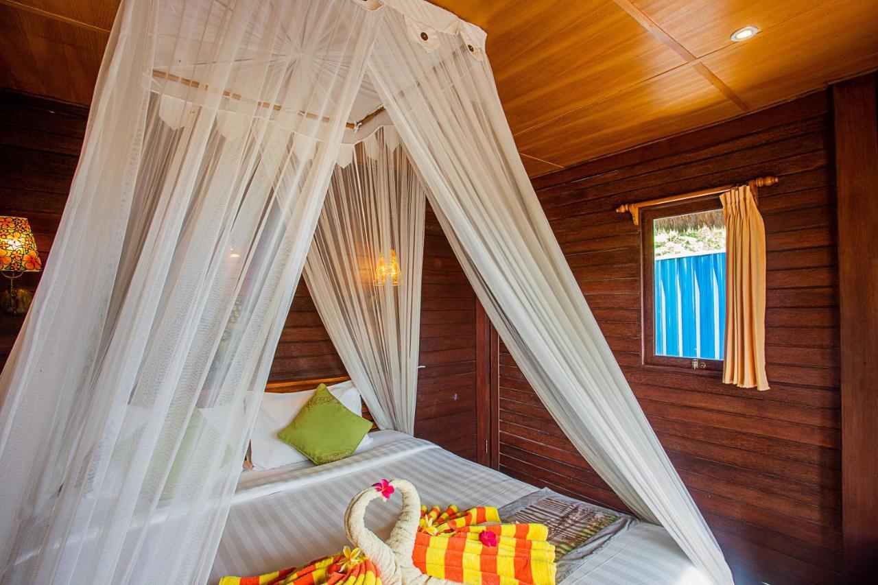 Nanuk'S Bungalows Lembongan Esterno foto